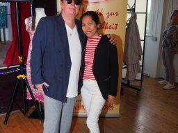 Künstler helfen Kinder - Mit Musik zur Menschlichkeit